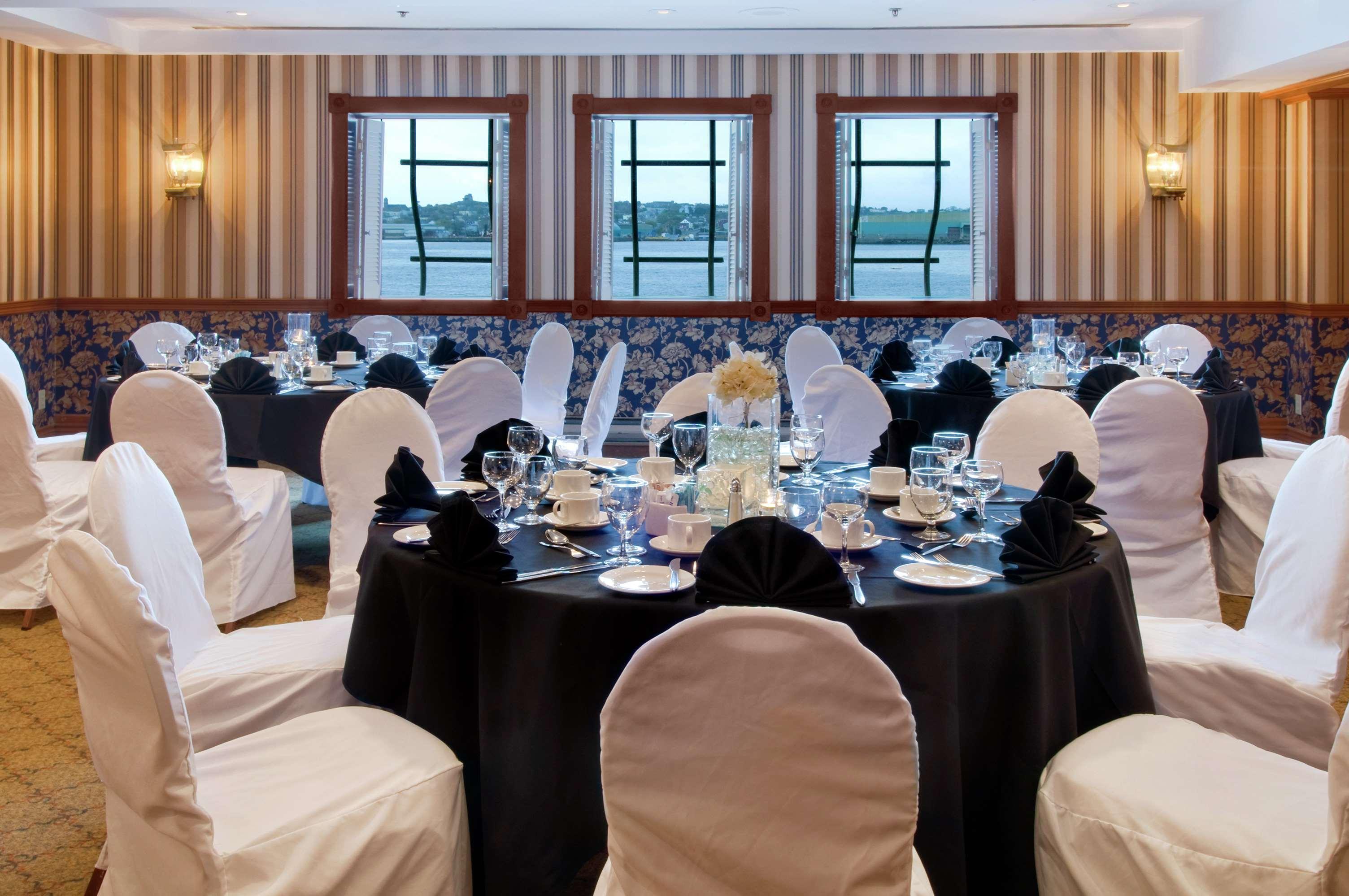 Hilton Saint John Hotel Restaurant foto
